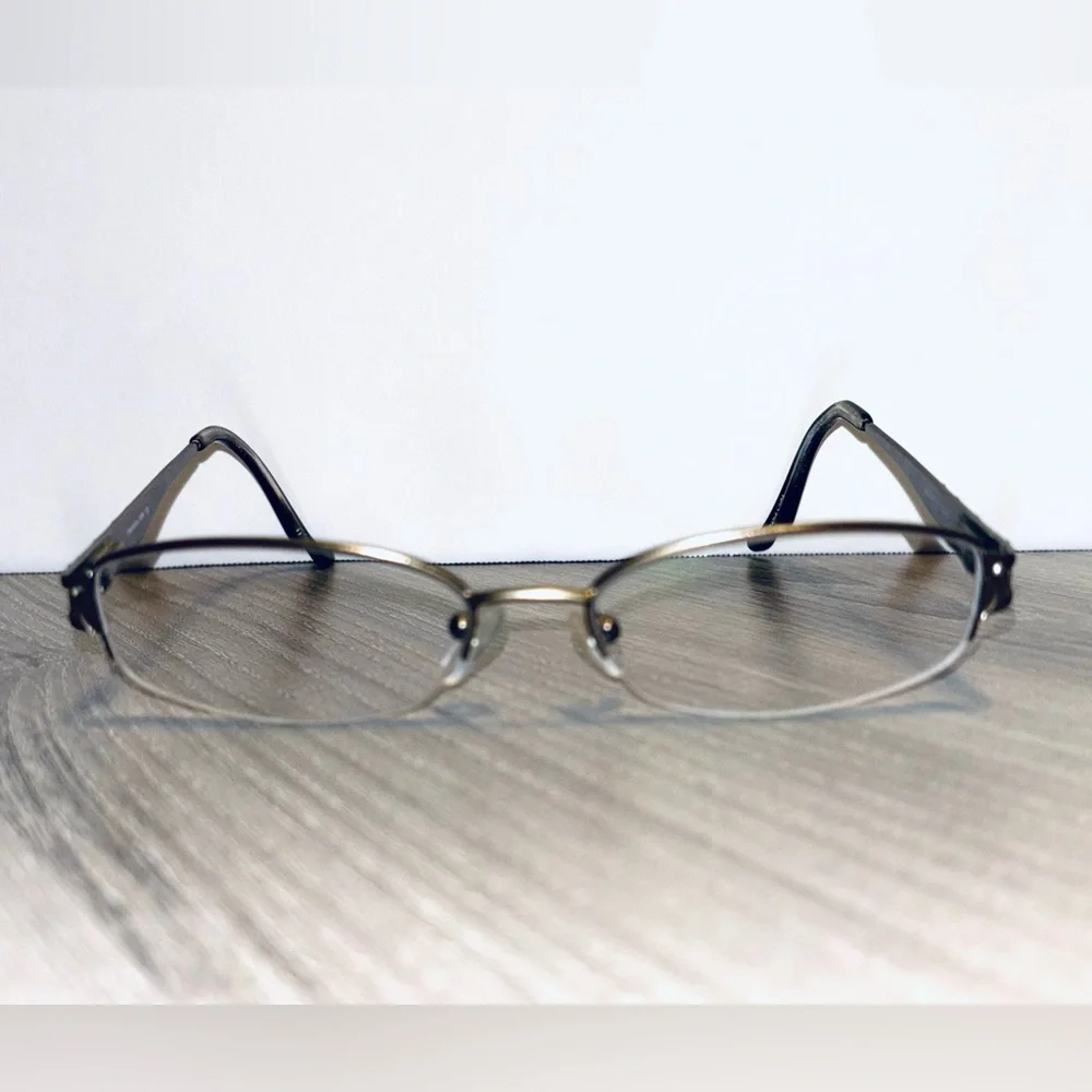 GEOFFREY BEENE IRRESISTIBLE BROWN Readers Metal Frames Gold & Rhinestones w/Case